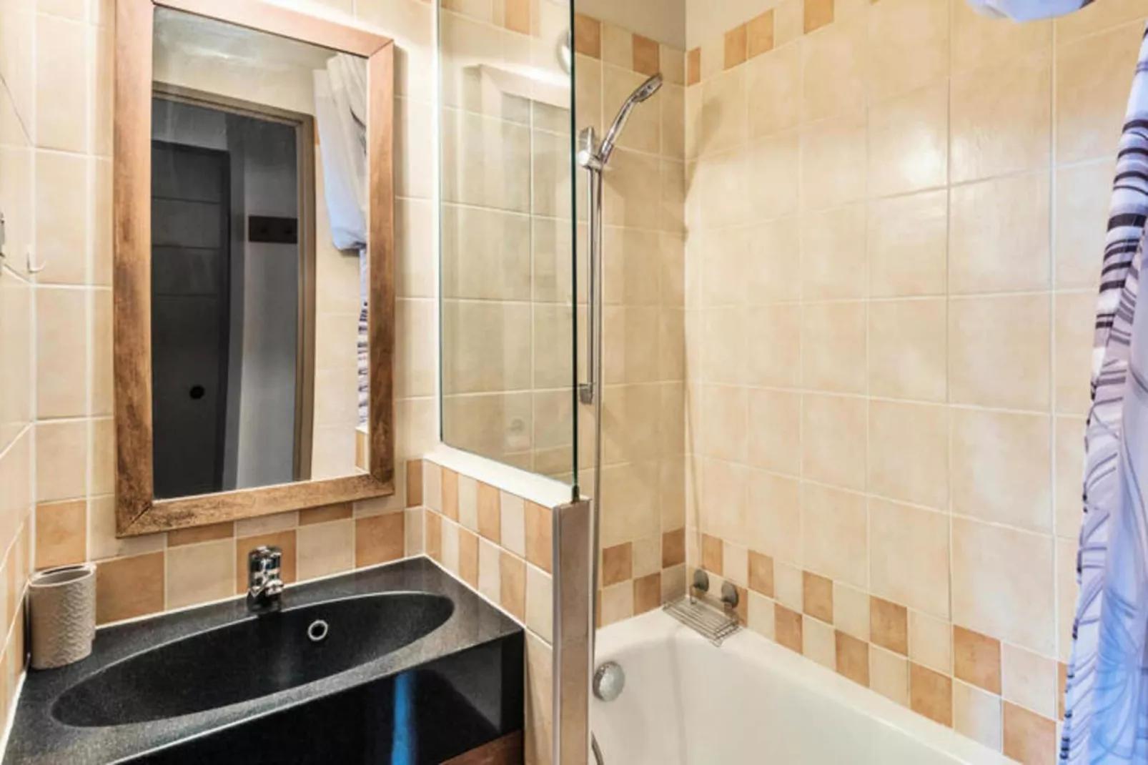 Résidence Quartier Falaise - maeva Home-Exterior in summer