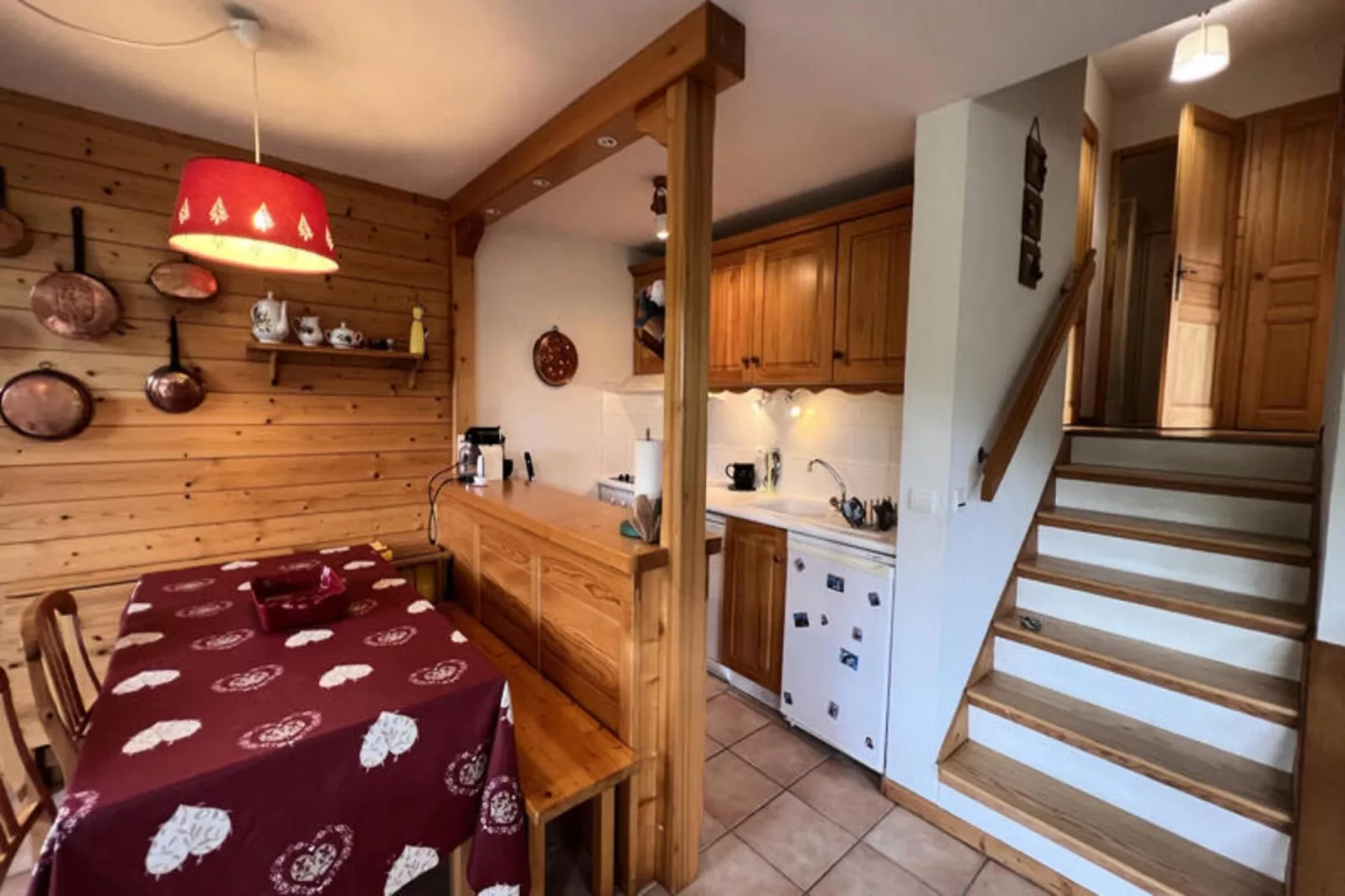 Appartements à La Clusaz-Dining room