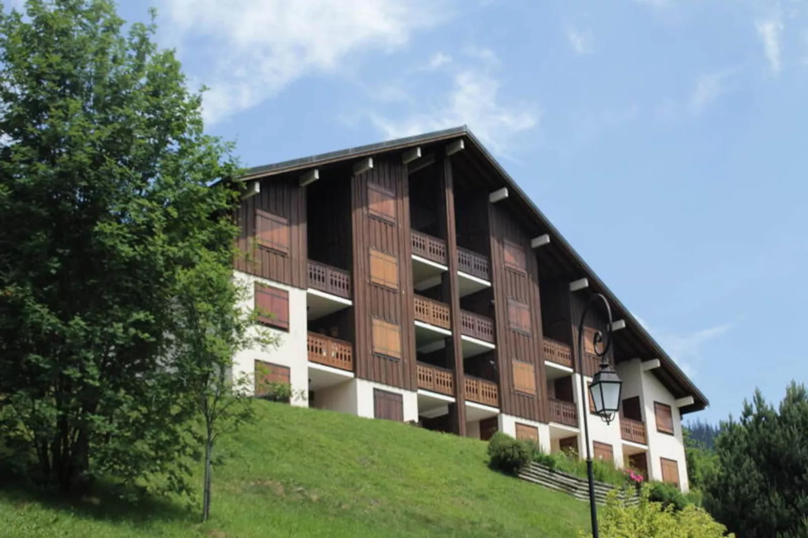 Résidence Les Sorbiers-Extérieur été