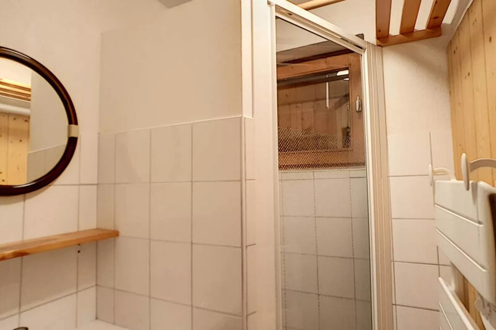 Studio à Saint Jean d'Aulps-Badezimmer