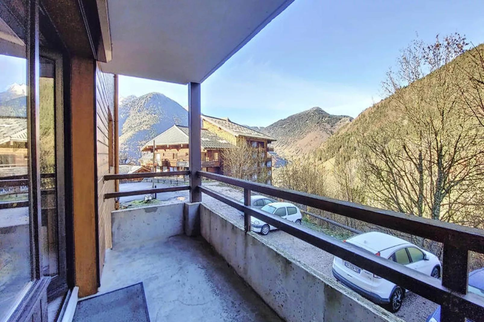 Appartements à Saint Jean d'Aulps-Terrasse/Balkon