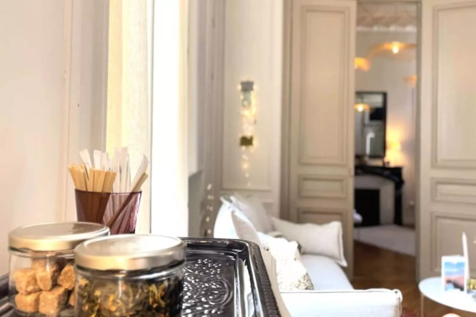 🌟 Le Crosne - Parking - Standing - Calme-Image-tags.