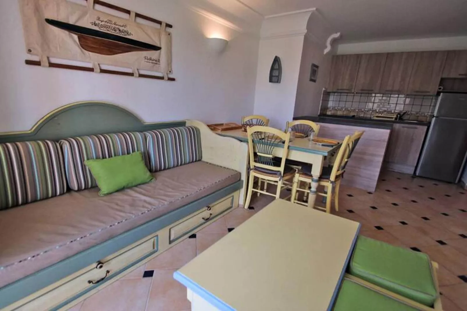 Résidence Port Marine-Salon