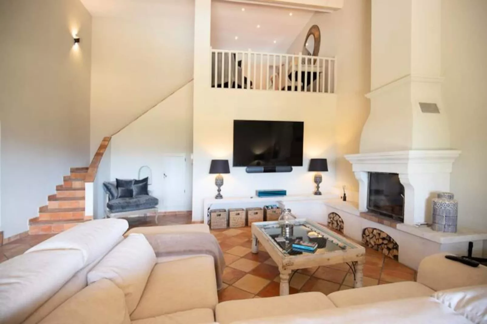 Villa 10 Pers Piscine Priv&eacute;e Pr&egrave;s De Saint-tropez-Image-tags.