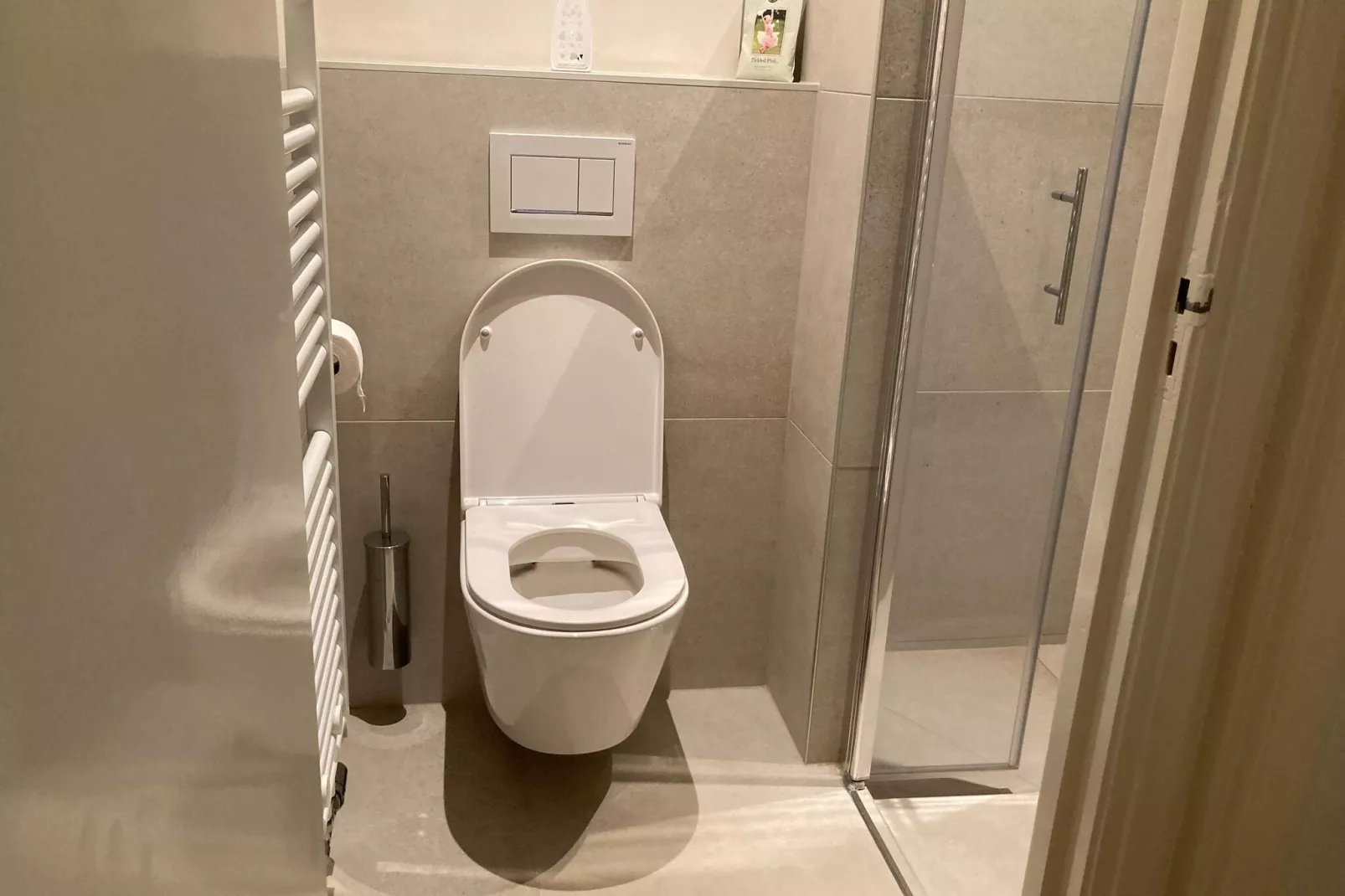 Zeeroos-Facilities