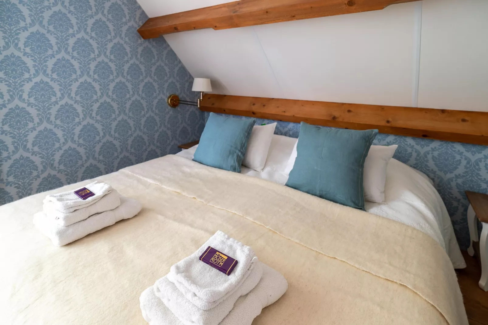 Koetshuis 't Geyn-Landgoed Noordenhoek-Bedroom
