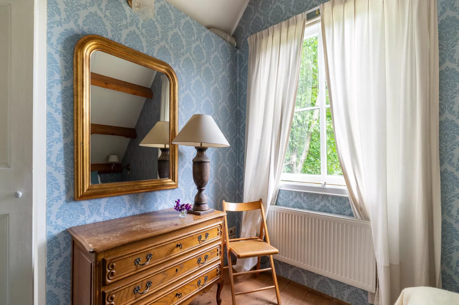 Koetshuis 't Geyn-Landgoed Noordenhoek-Bedroom