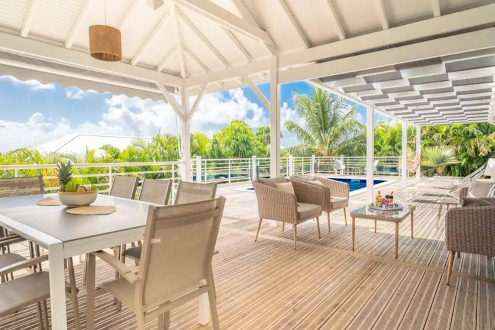 Villa Colibri-Image-tags.