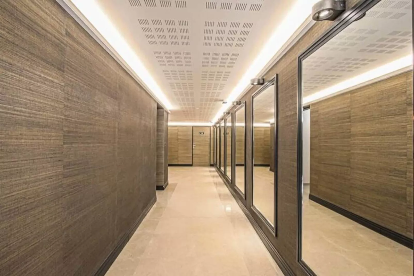 🚢  Port De Plaisance - Balcon - Hypercentre - Coup De C&oelig;ur-Image-tags.