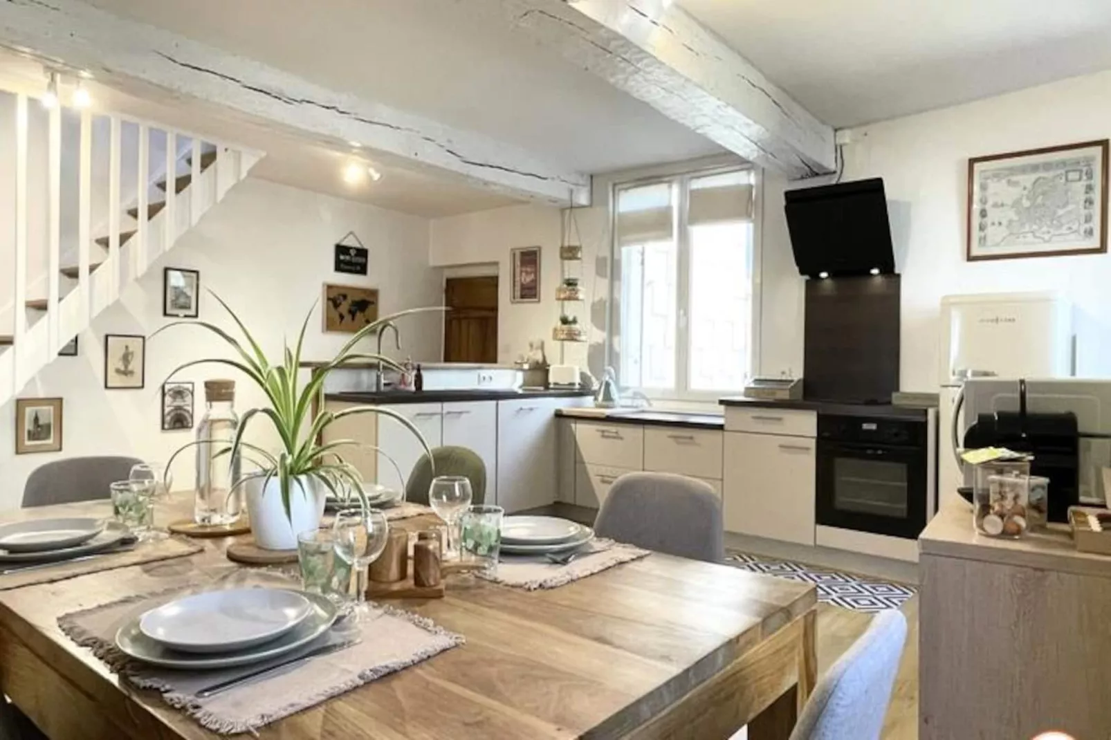 🏺le St-laurent - Magnifique Triplex - Calme-Image-tags.