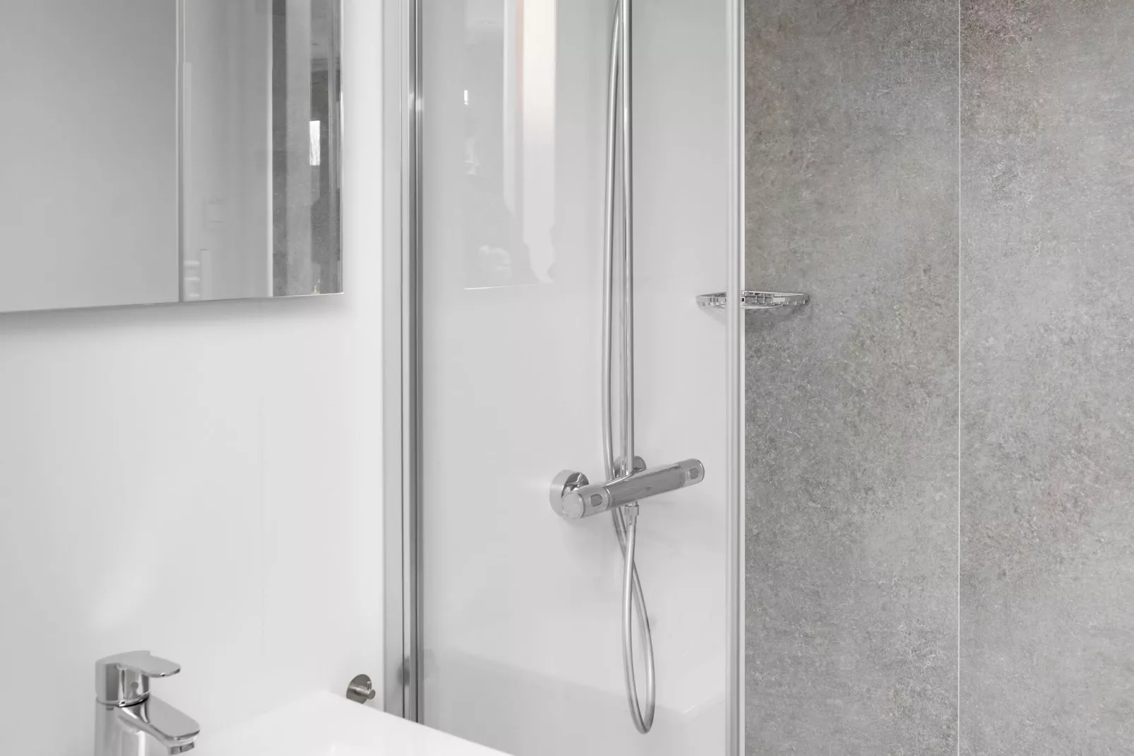 Beach Resort Brouwersdam 3-Bathroom