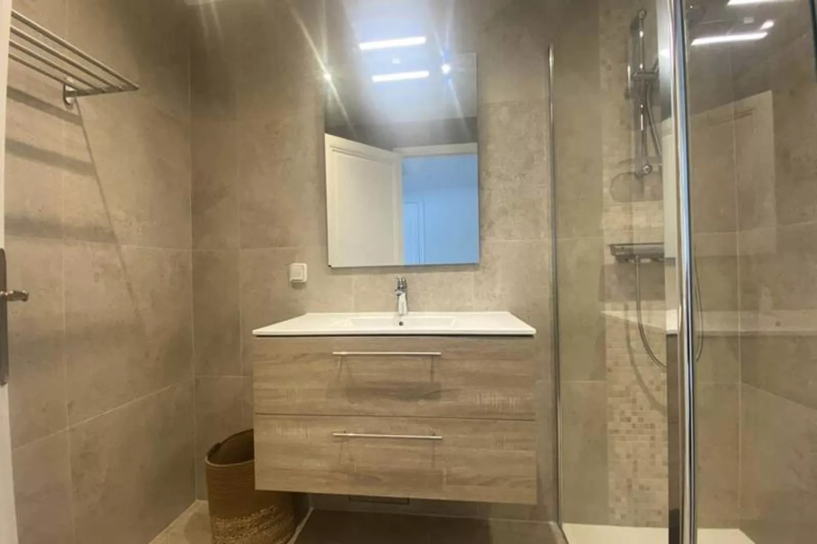 Résidence 1er étage-Bathroom