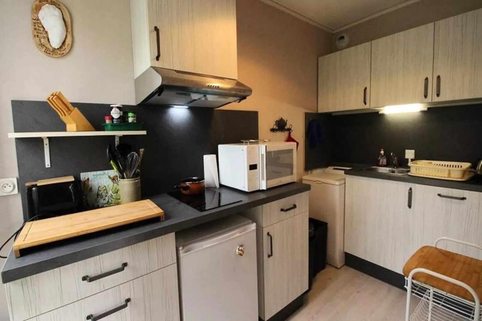 Résidence Terrasses D'etigny-Kitchen