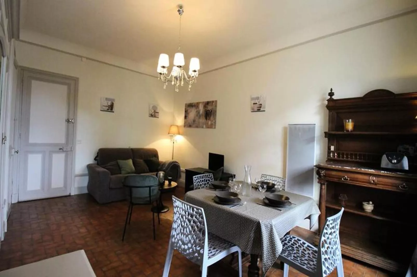 Résidence Pyrenees Palace-Dining room