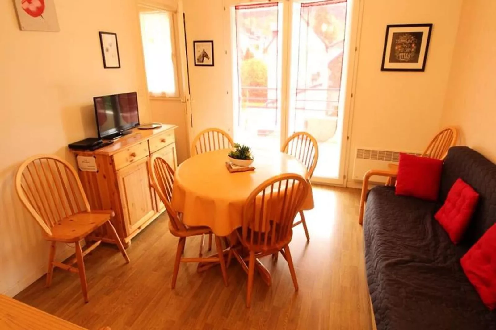 Résidence Parc Thermal-Dining room