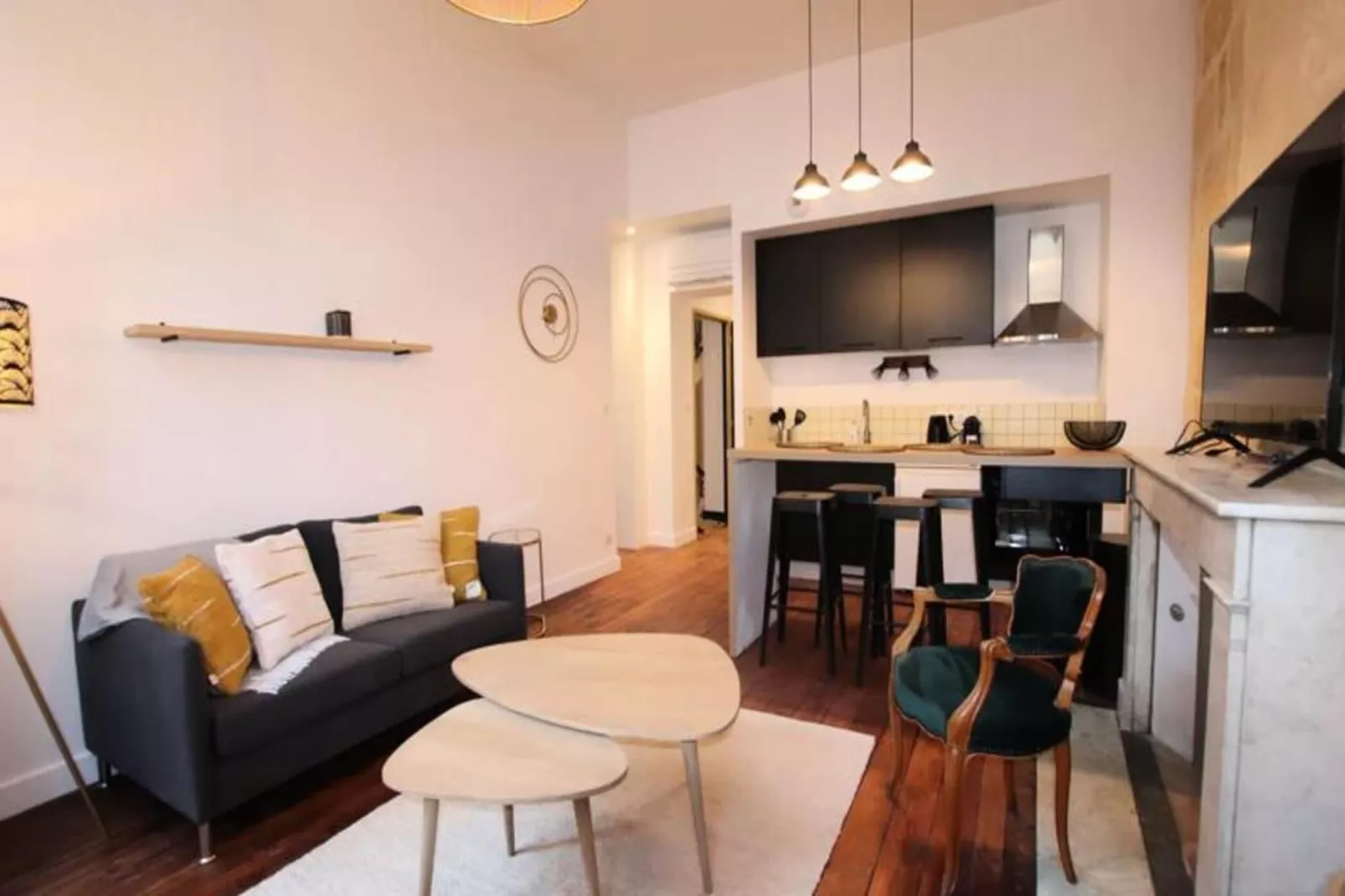 Charmant Et Rayonnant Appartement De 55 M&sup2; Situ&eacute; Dans Le Coeur De Bordeaux-Palier