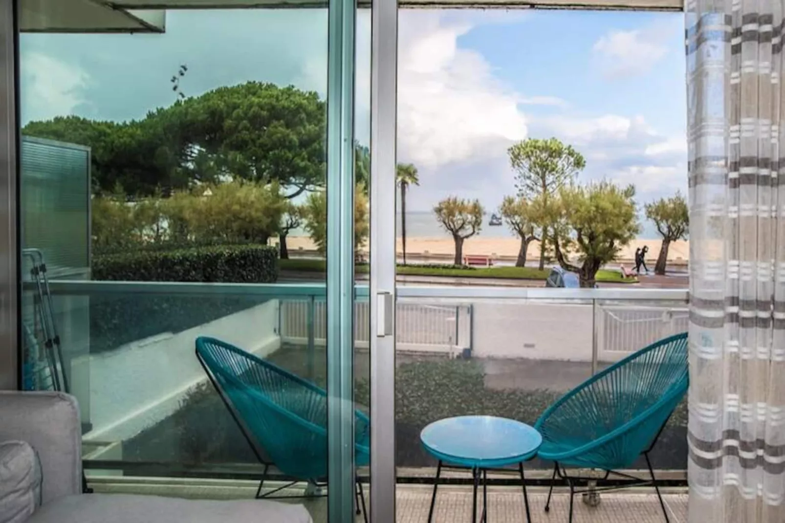 Superbe Studio R&eacute;nov&eacute; Pour 3 Personnes En 1&egrave;re Ligne Au C&oelig;ur D'arcachon-Image-tags.