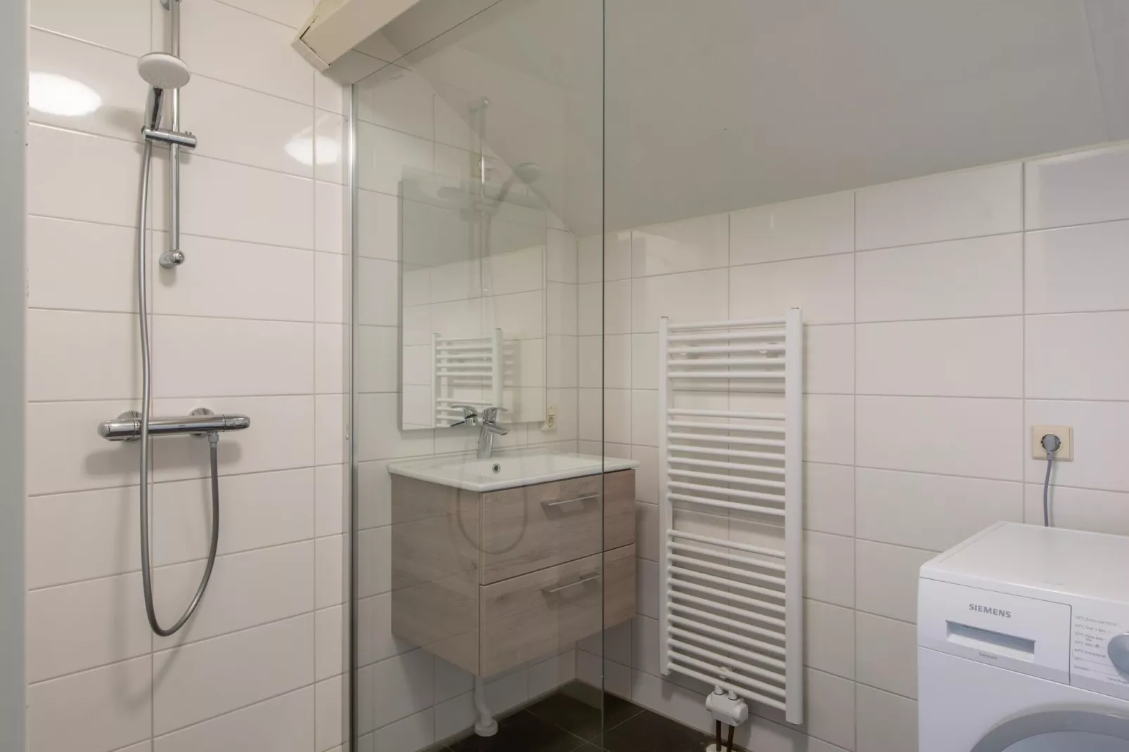 Vakantiepark de Soeten Haert 16-Badezimmer