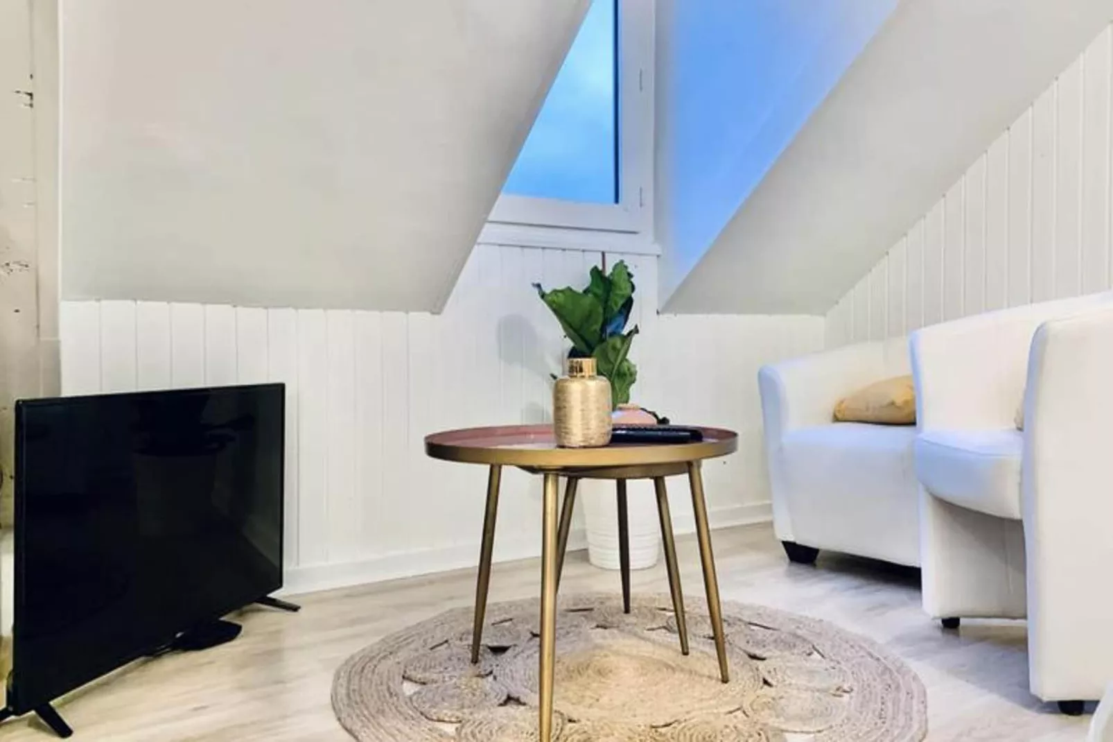 Studio Hypercentre 🌼-Living room