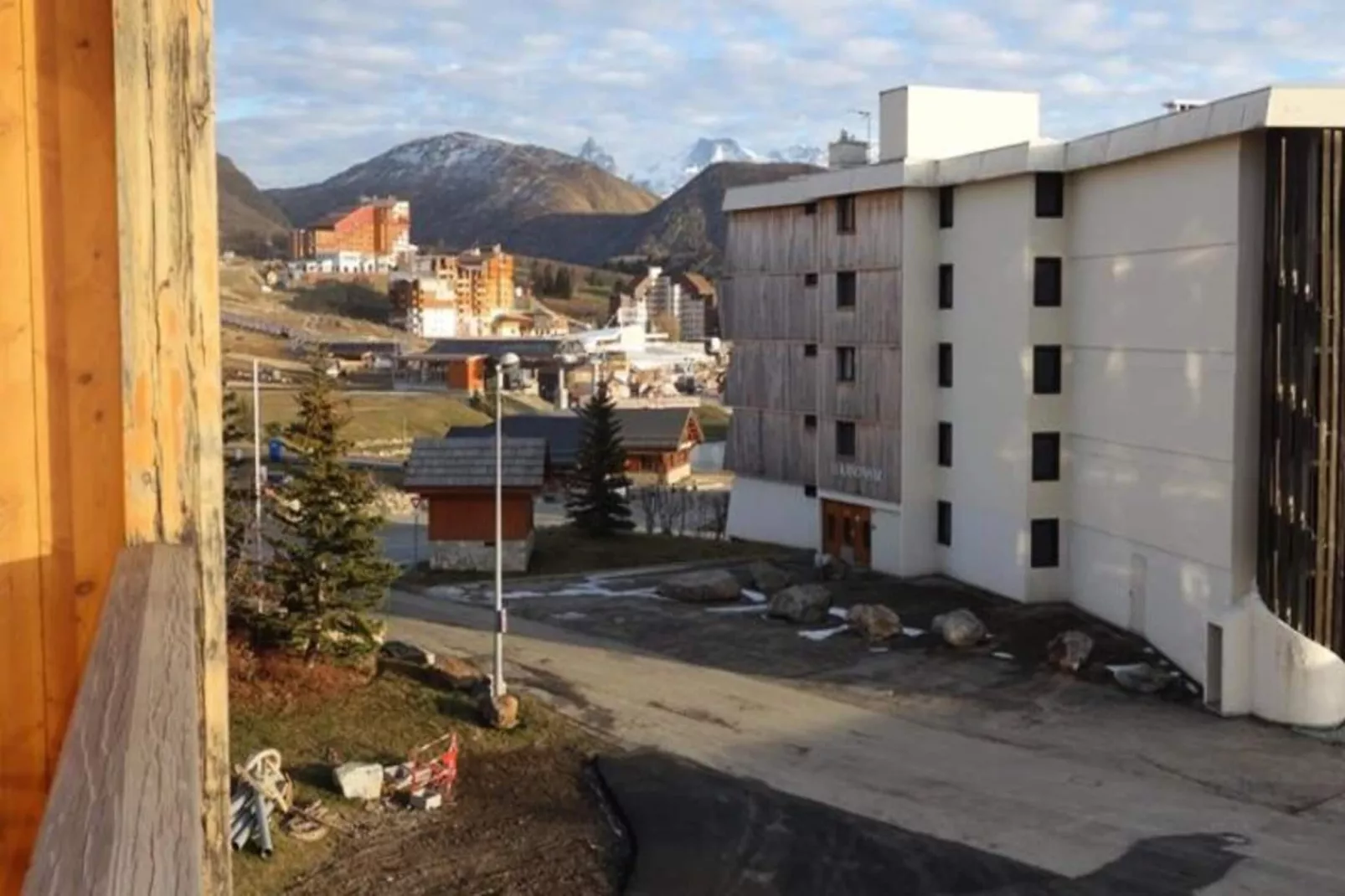 Résidence Choucas-Exterior in summer