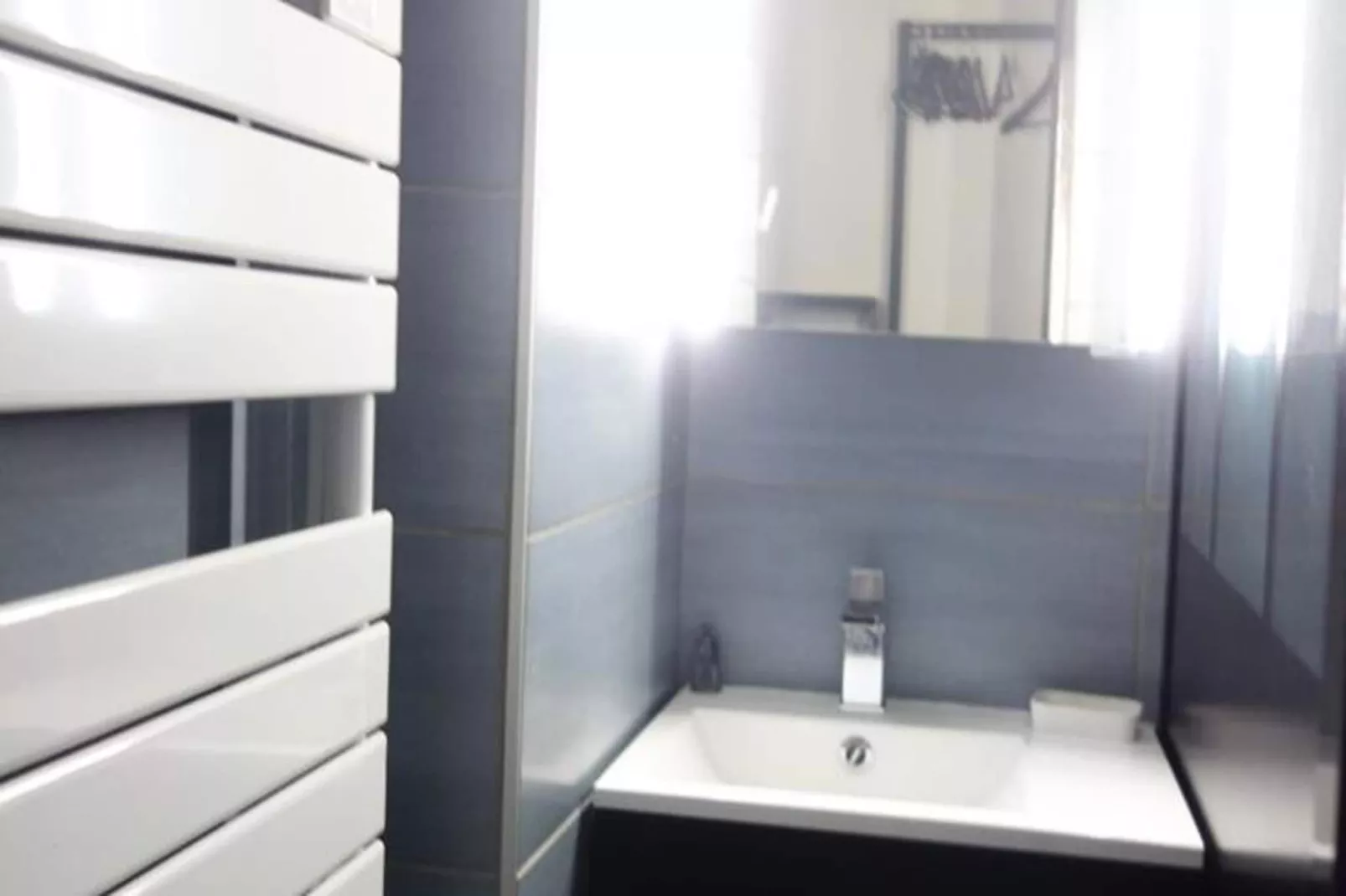 Résidence Solaires-Salle de bain