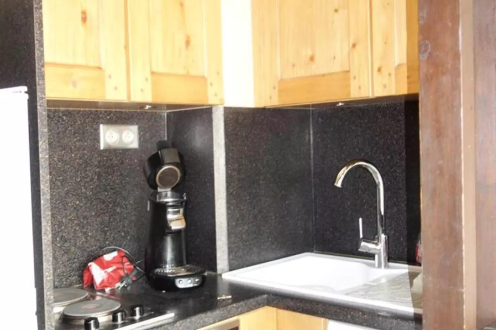 Résidence Obiou-Außenbereich Sommer