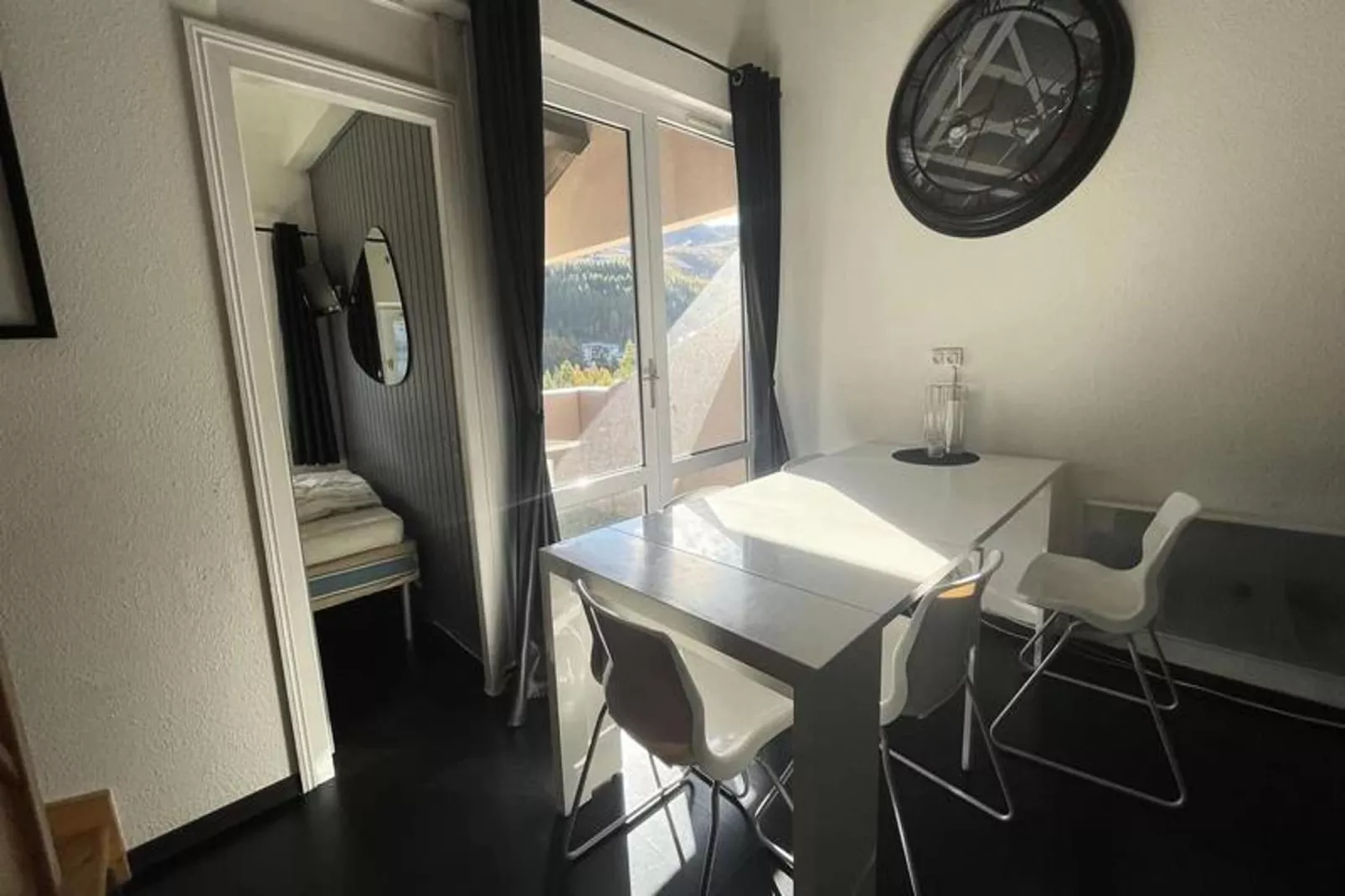 Résidence Arc En Ciel C-Salle à manger