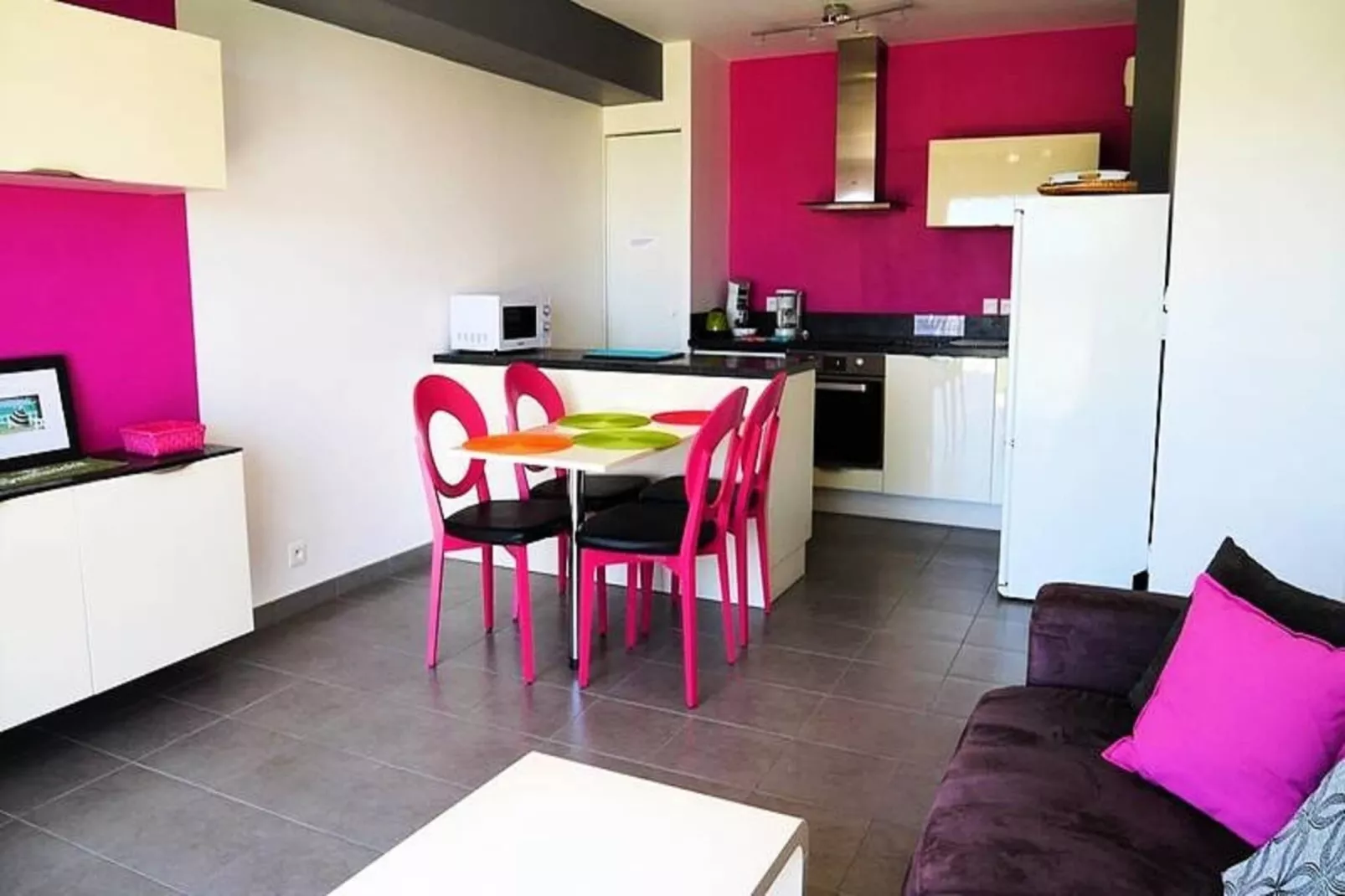 Résidence Fort Neuf-Dining room