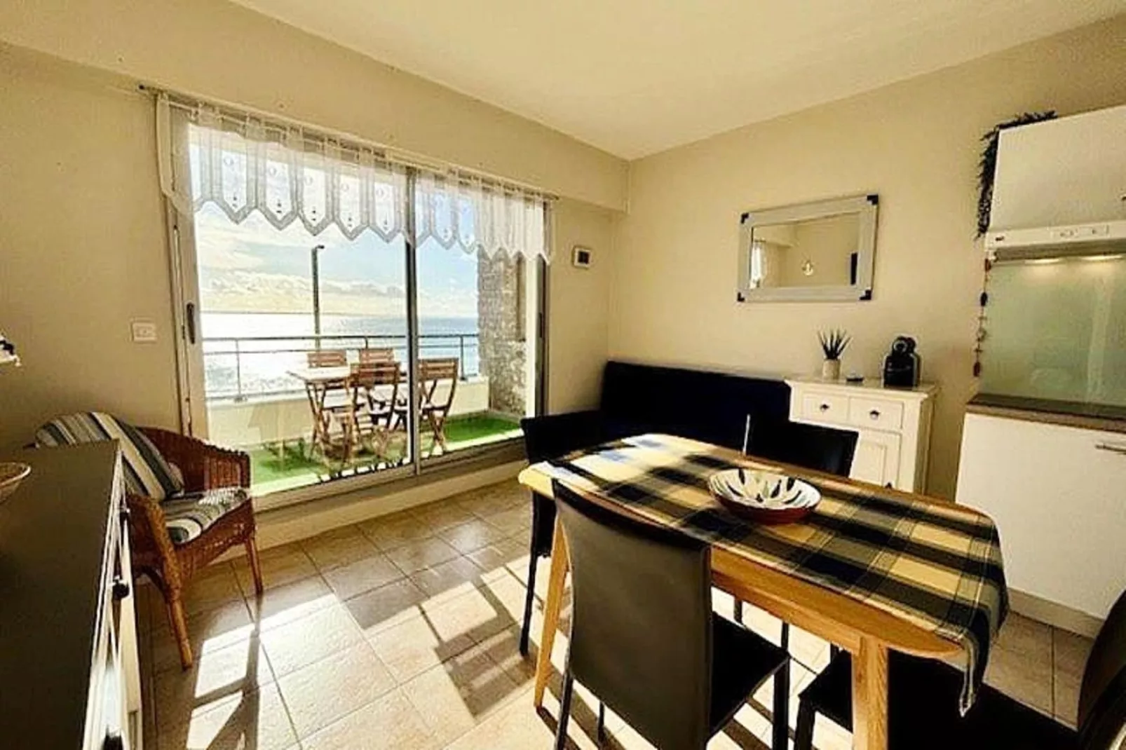 Résidence Ty Breiz-Salle à manger