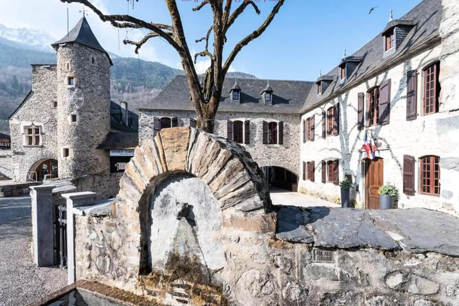 Résidence Grand Pre C-View in summer