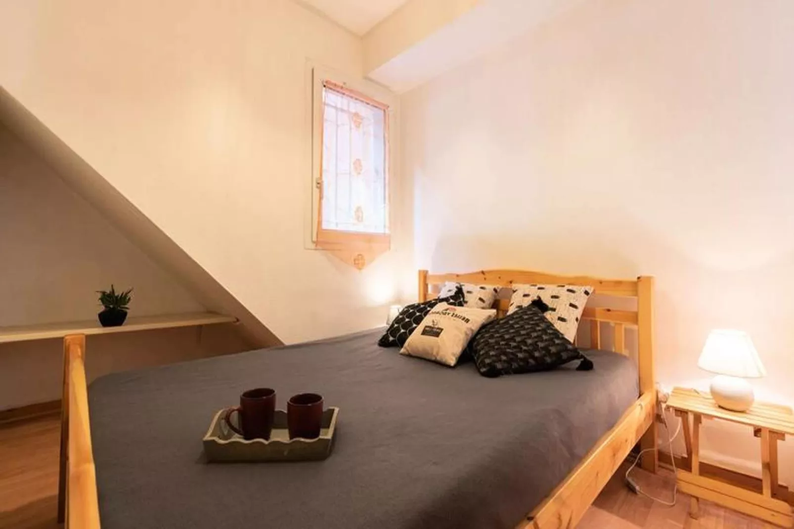 Résidence H.th.ii:bat.8-Bedroom