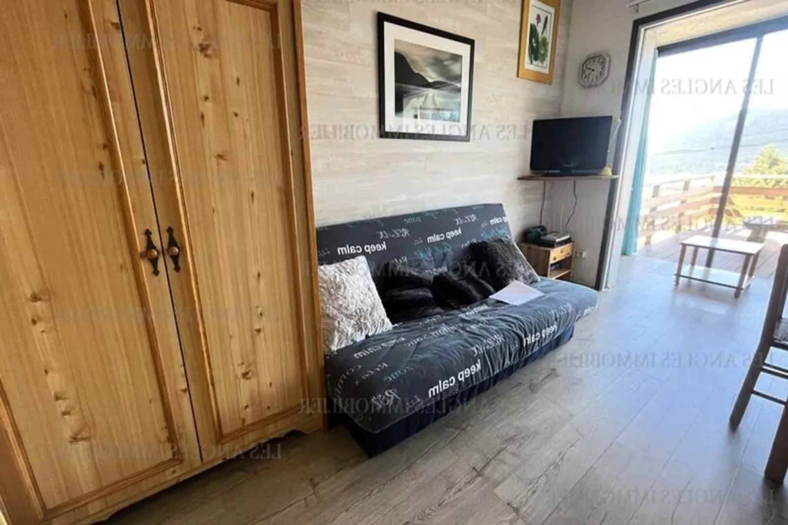 Résidence Les Mouflons-Exterior in summer