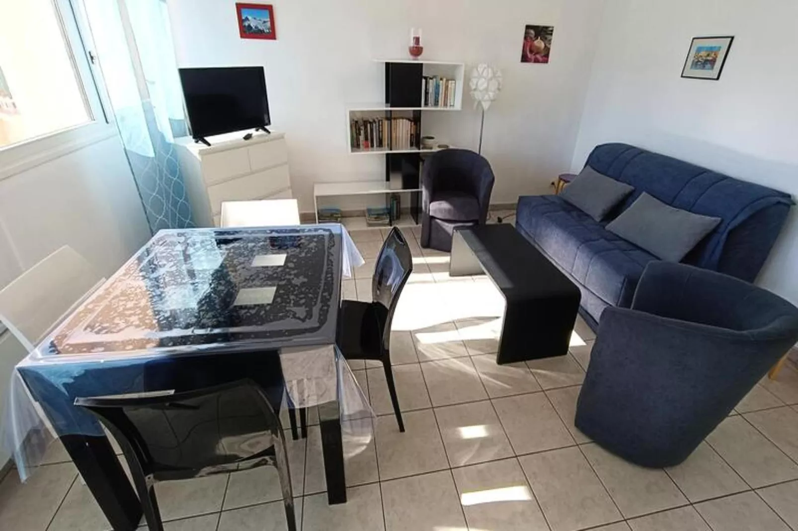 Résidence Saint Christophe-Salle à manger