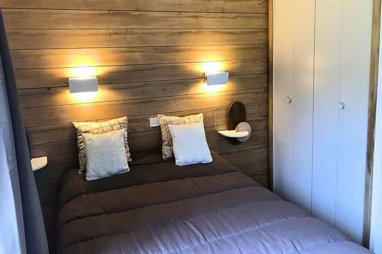 Résidence Camarine-Chambre