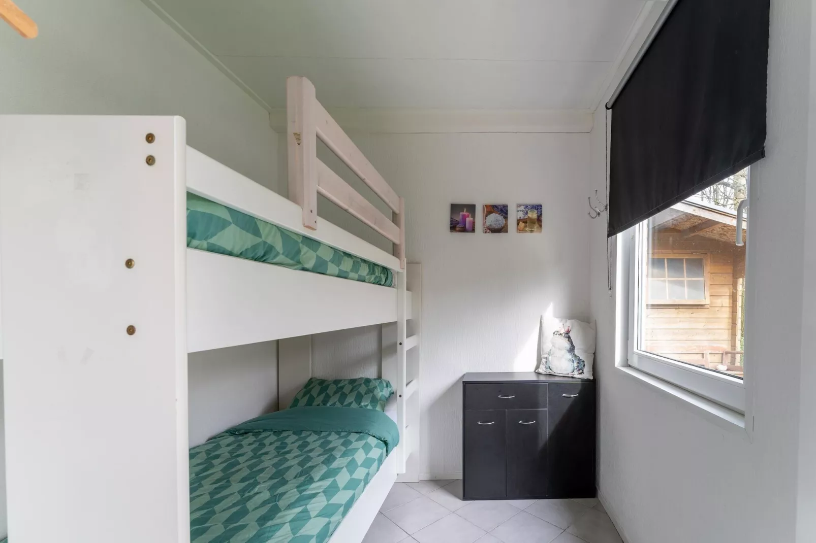 Scheldeoord 97-Bedroom