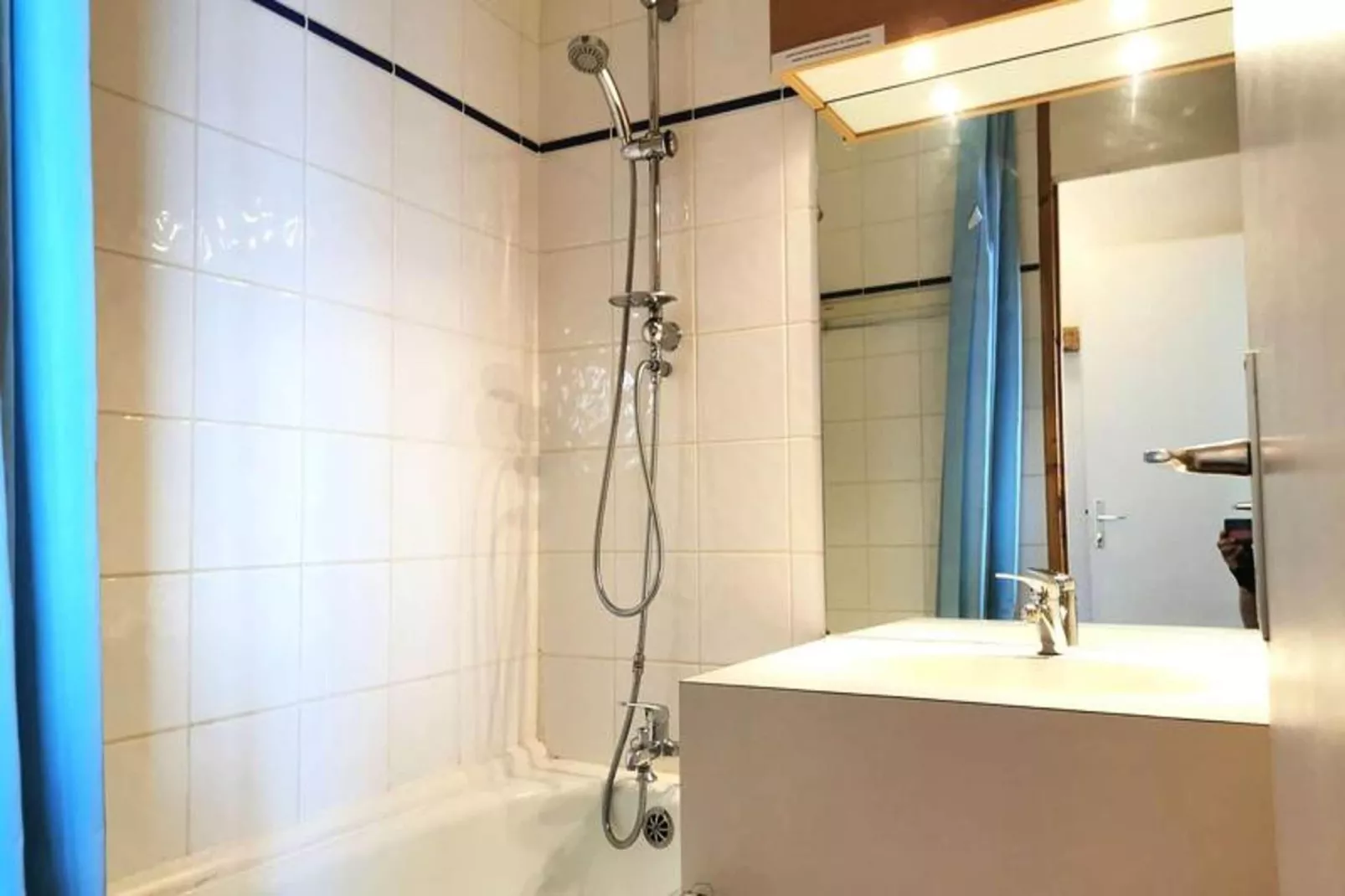 Résidence Clairiere-Salle de bain