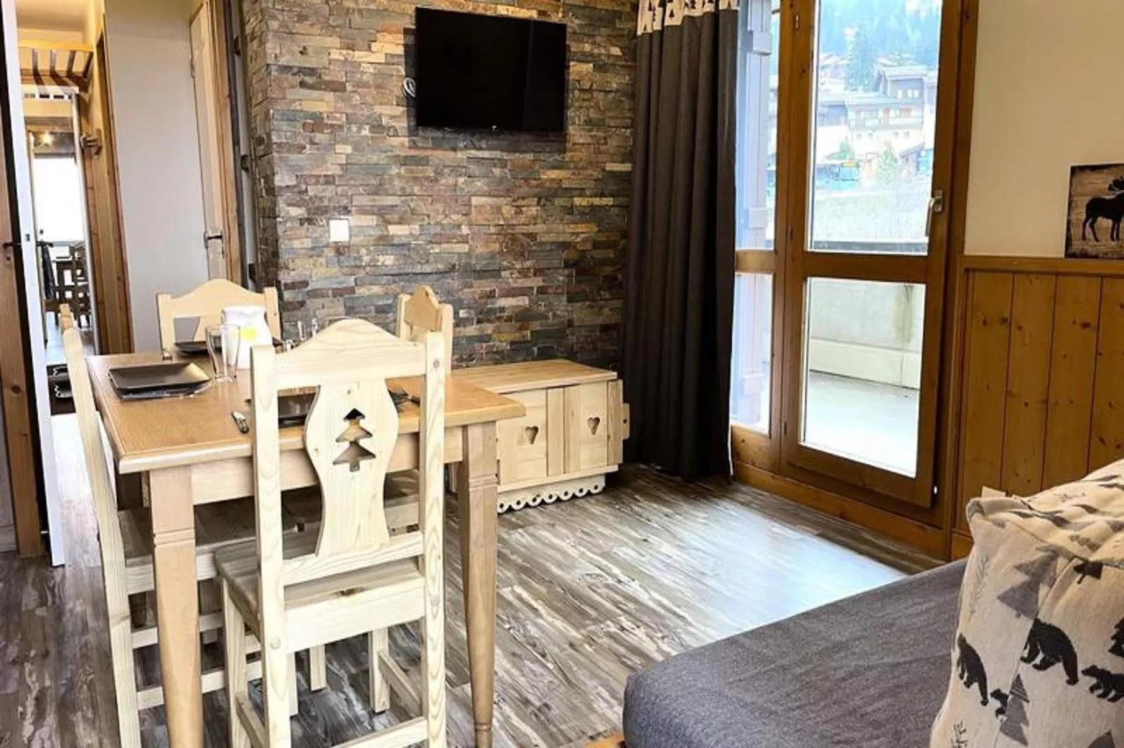 Résidence Valeriane-Salle à manger