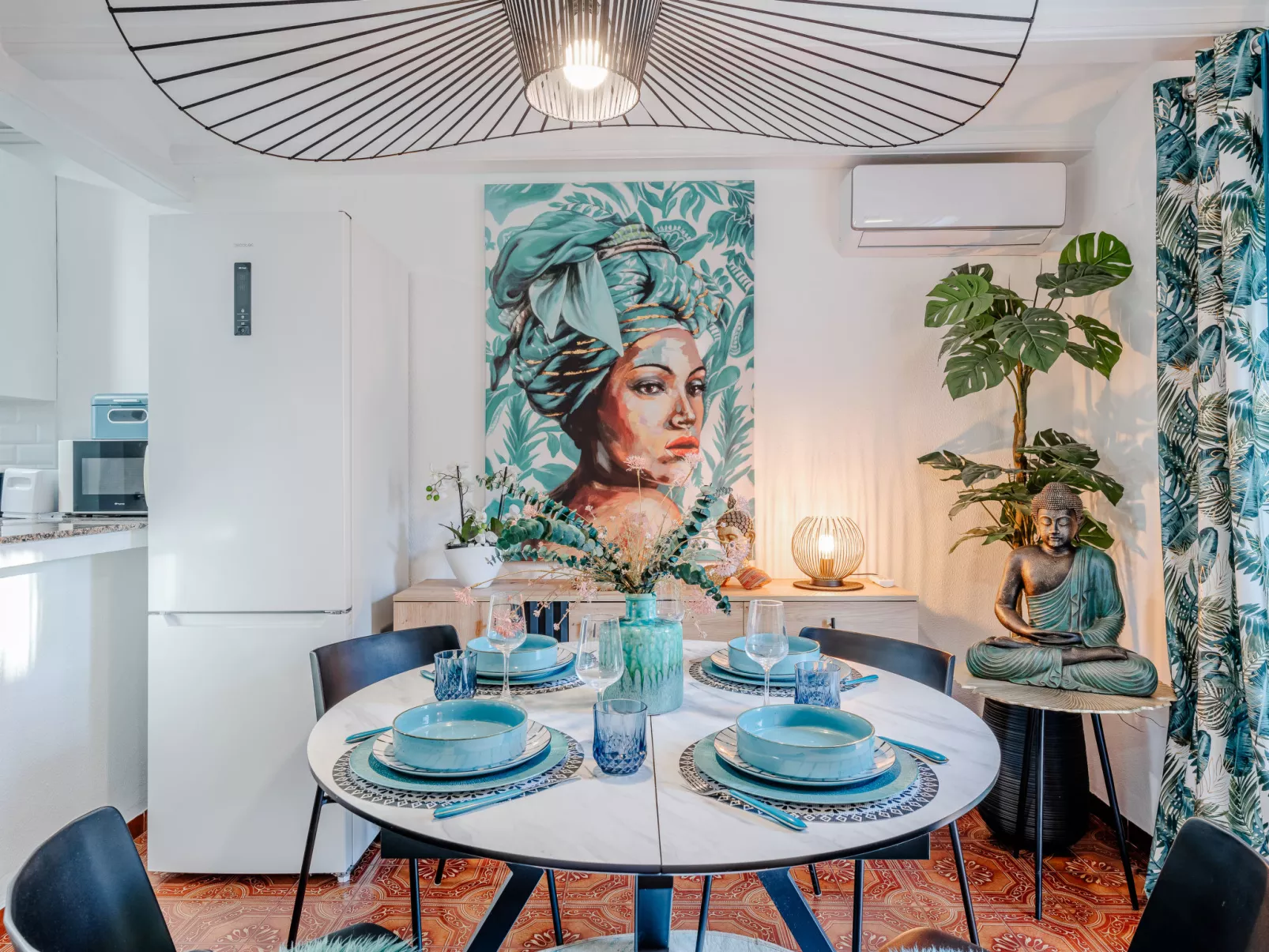 Residencia La Perla-Drinnen