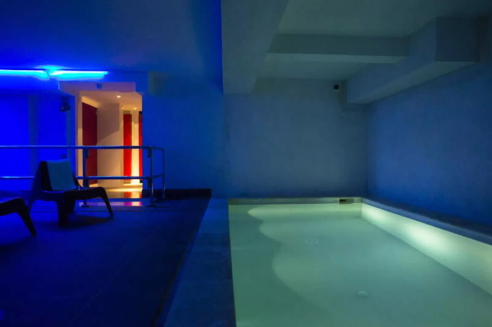 SOWELL RESIDENCES Pierre Blanche ****-Image-tags.