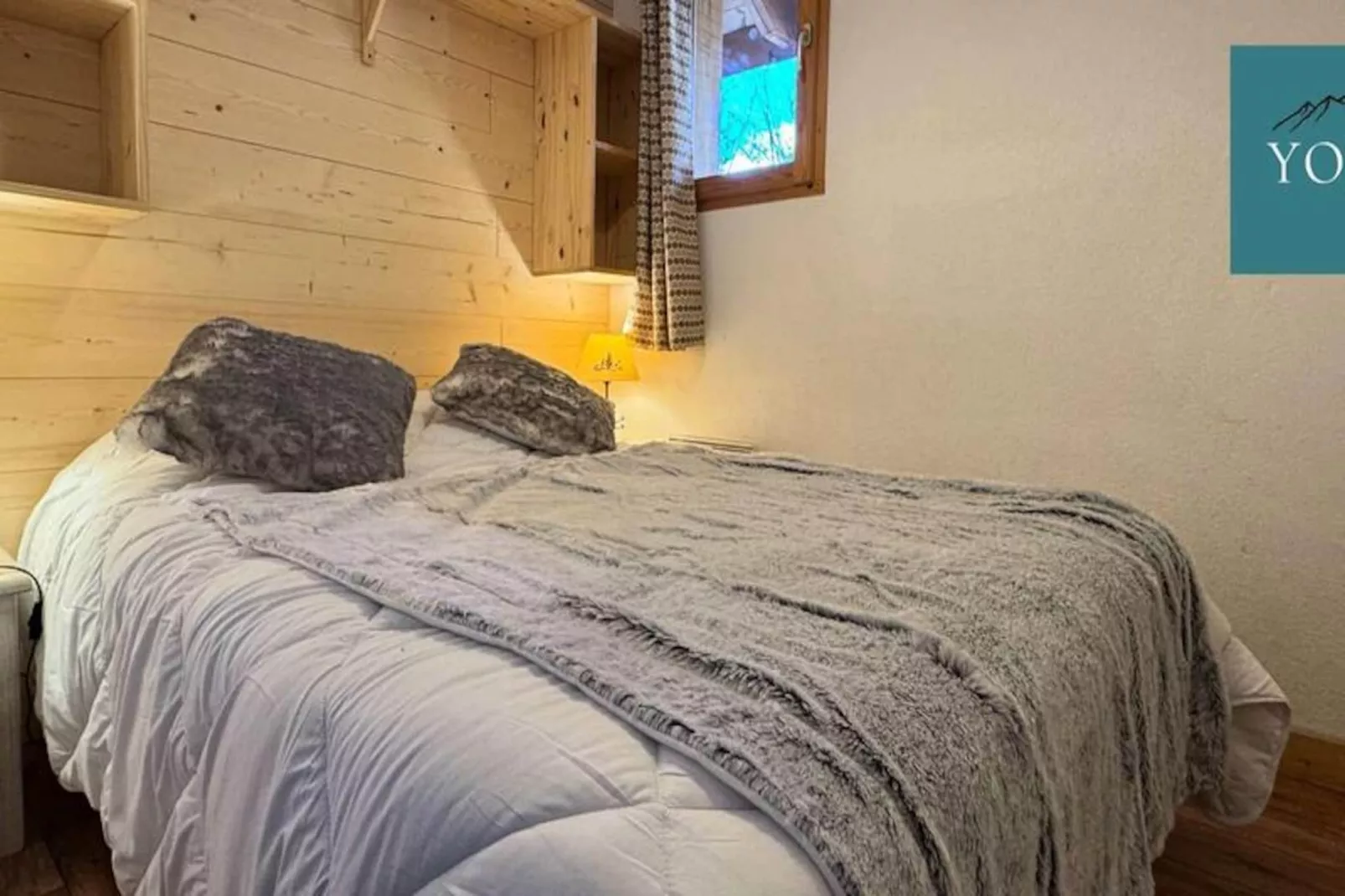 Les Chalets De L'arvan-Image-tags.