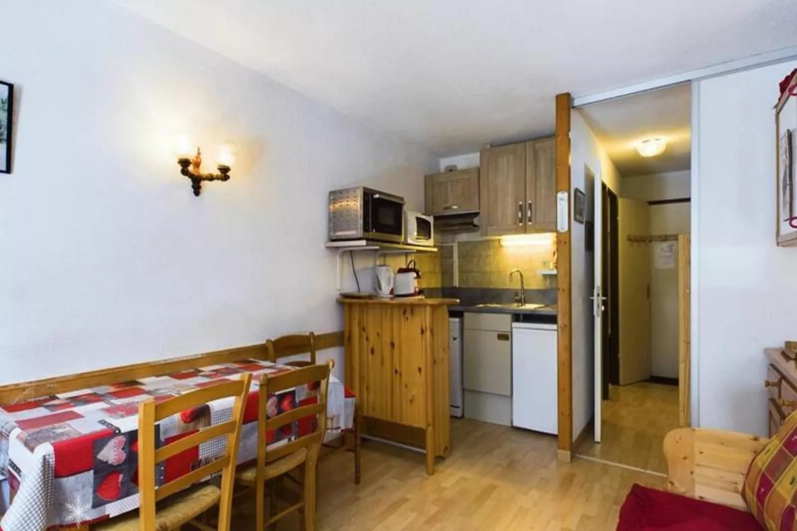 Résidence Bouquetins A-Exterior in summer