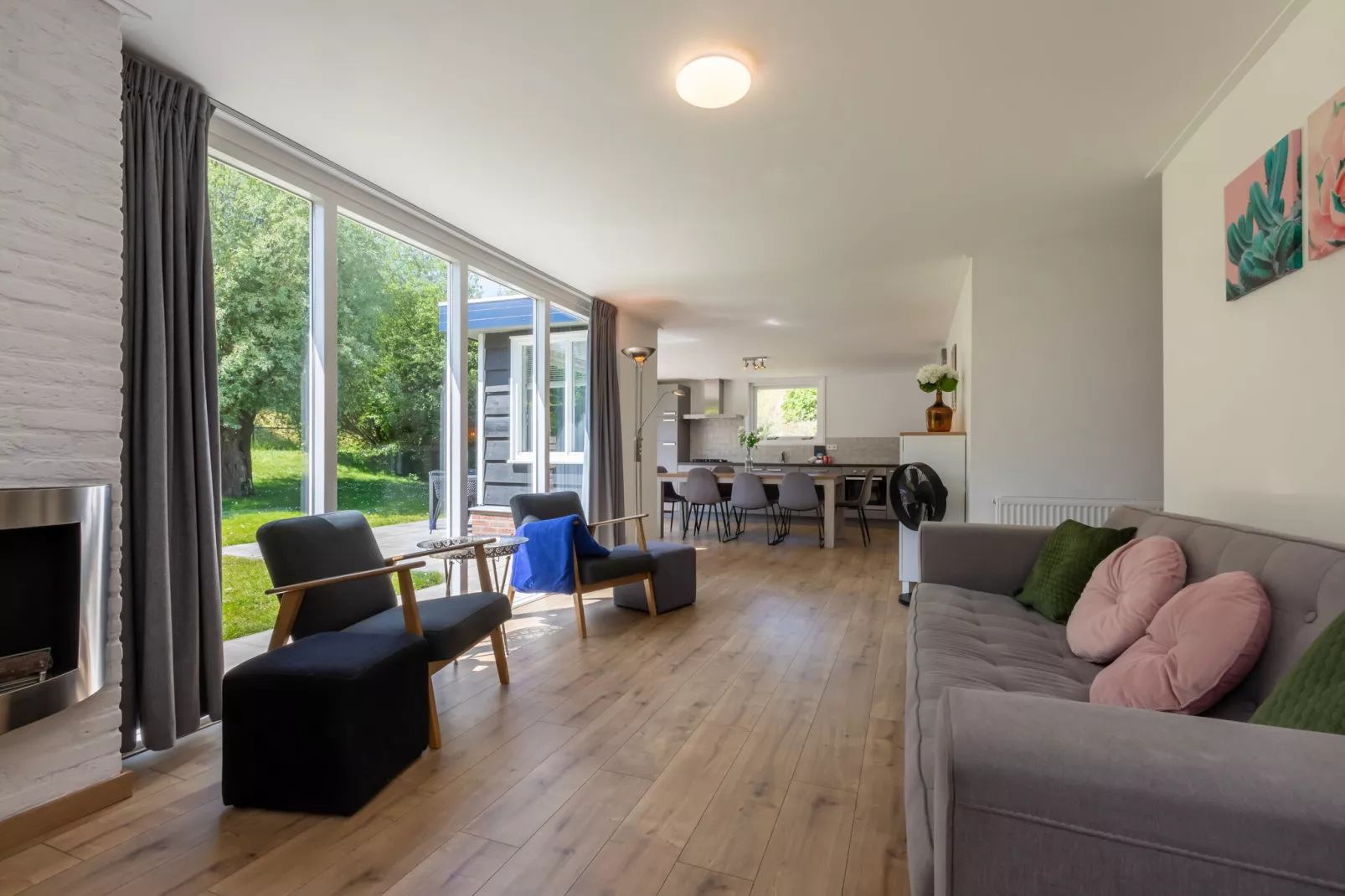 Inlaag 20-Living room