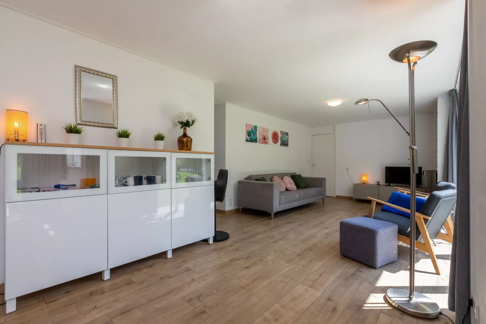 Inlaag 20-Living room