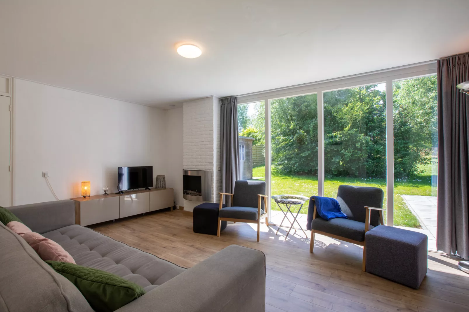 Inlaag 20-Living room