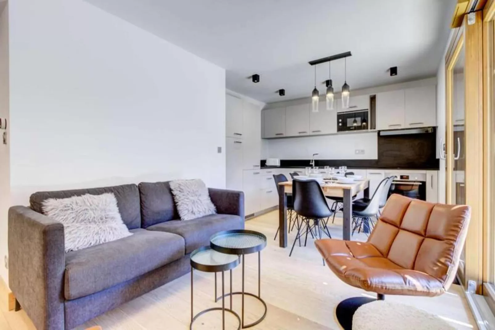 Résidence Frenes Hauts-Living room