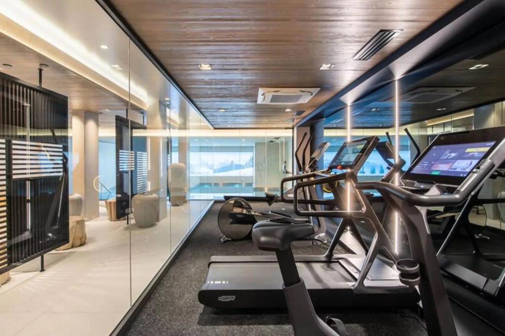 Résidence Stallion B-Außenbereich Sommer