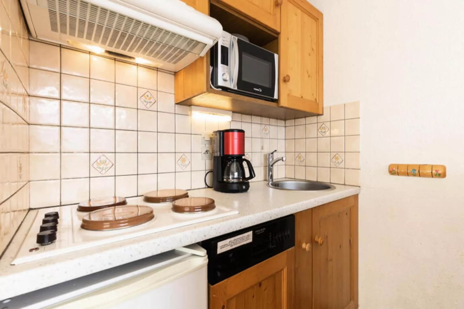 Résidence Alcyon-Exterior in summer