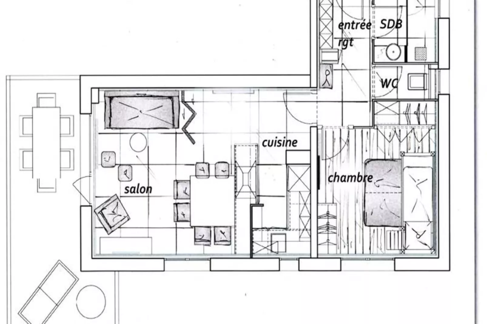 Résidence Pascal-Außenbereich Sommer
