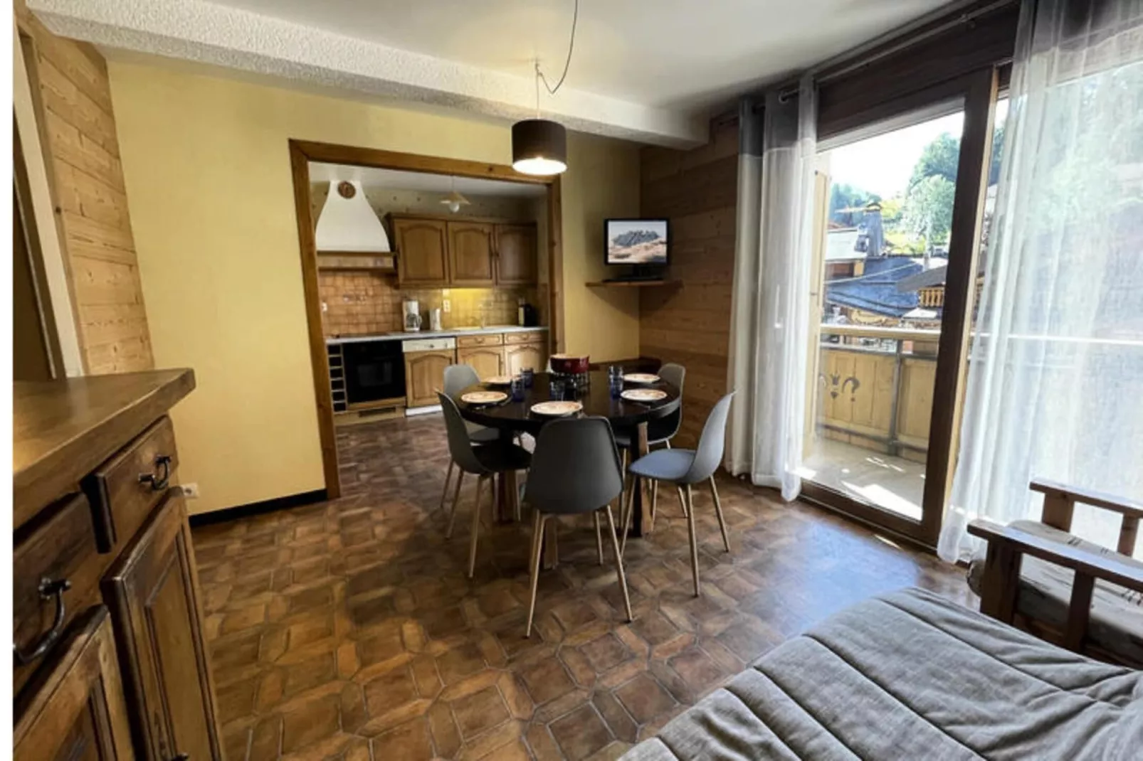 Appartements à La Clusaz-Exterior in summer