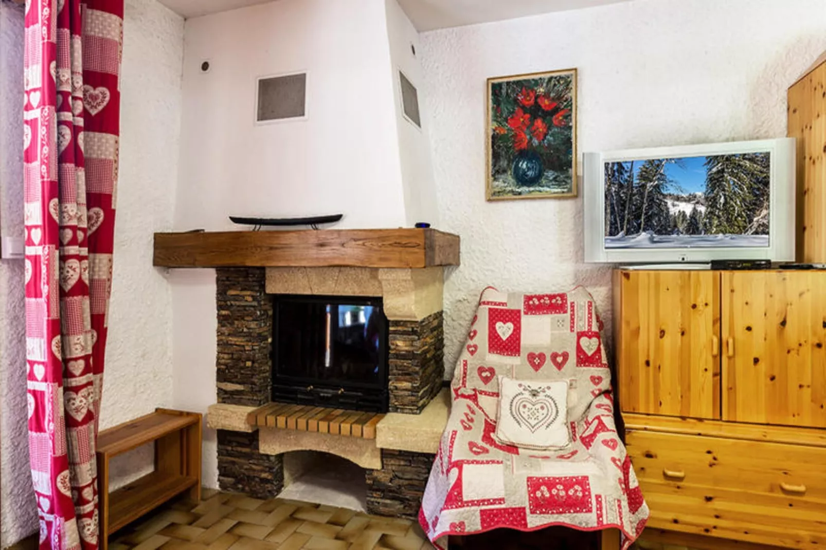 Résidence Eden Roc-Exterior in summer